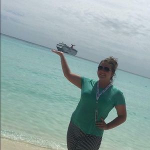 Meet your Posher, Hope